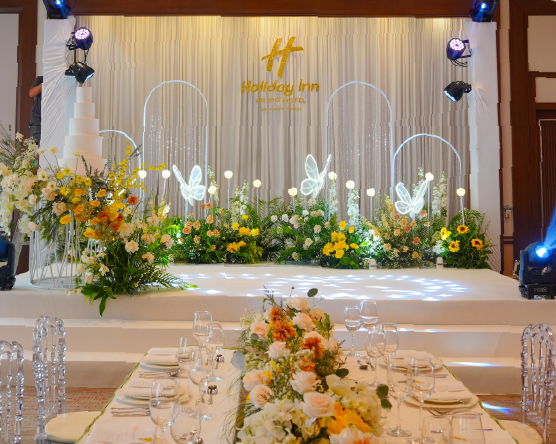 "Wedding list at Holiday Inn Silom"